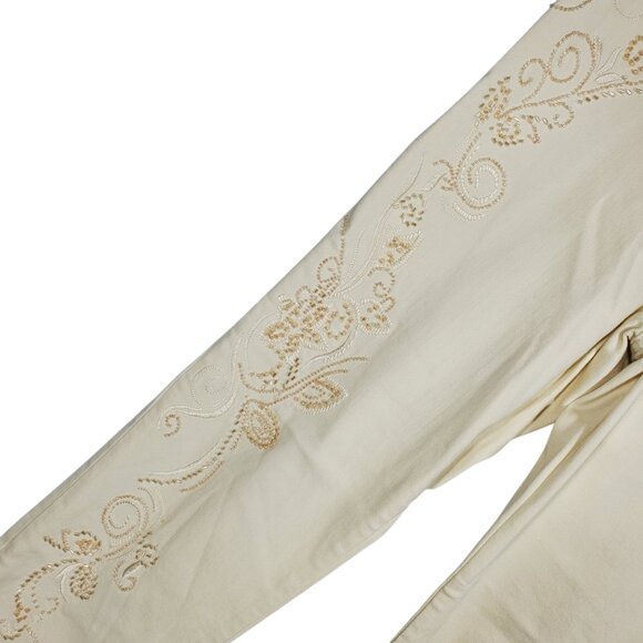 NWT Chicos Pull-On Jegging Jeans Women's 6 (0.5R) White Embroidered Beaded - Picture 3 of 9